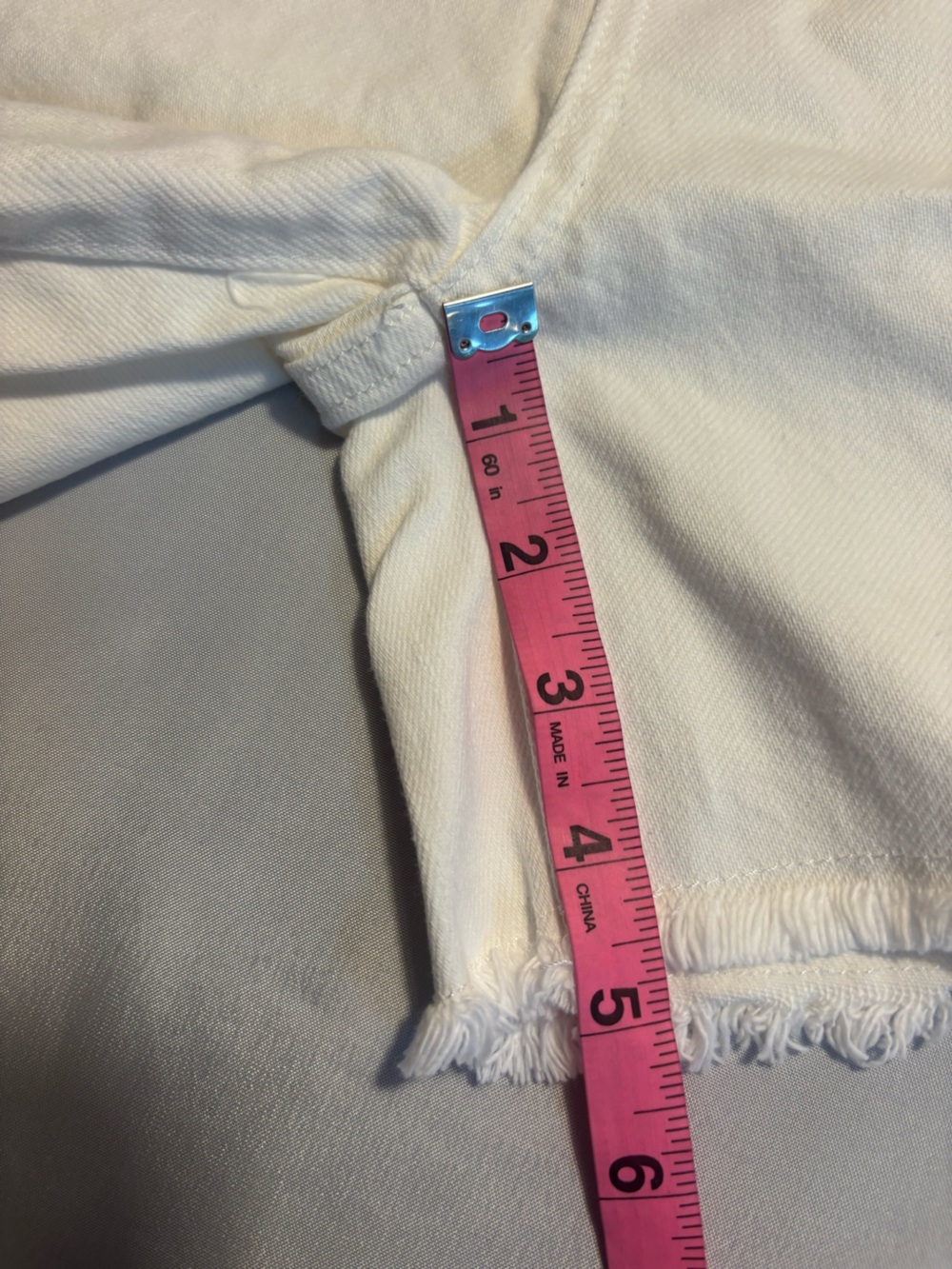 Judy Blue XL White Distressed Denim Cutoff Boho Cotton Shorts New - Picture 9 of 14